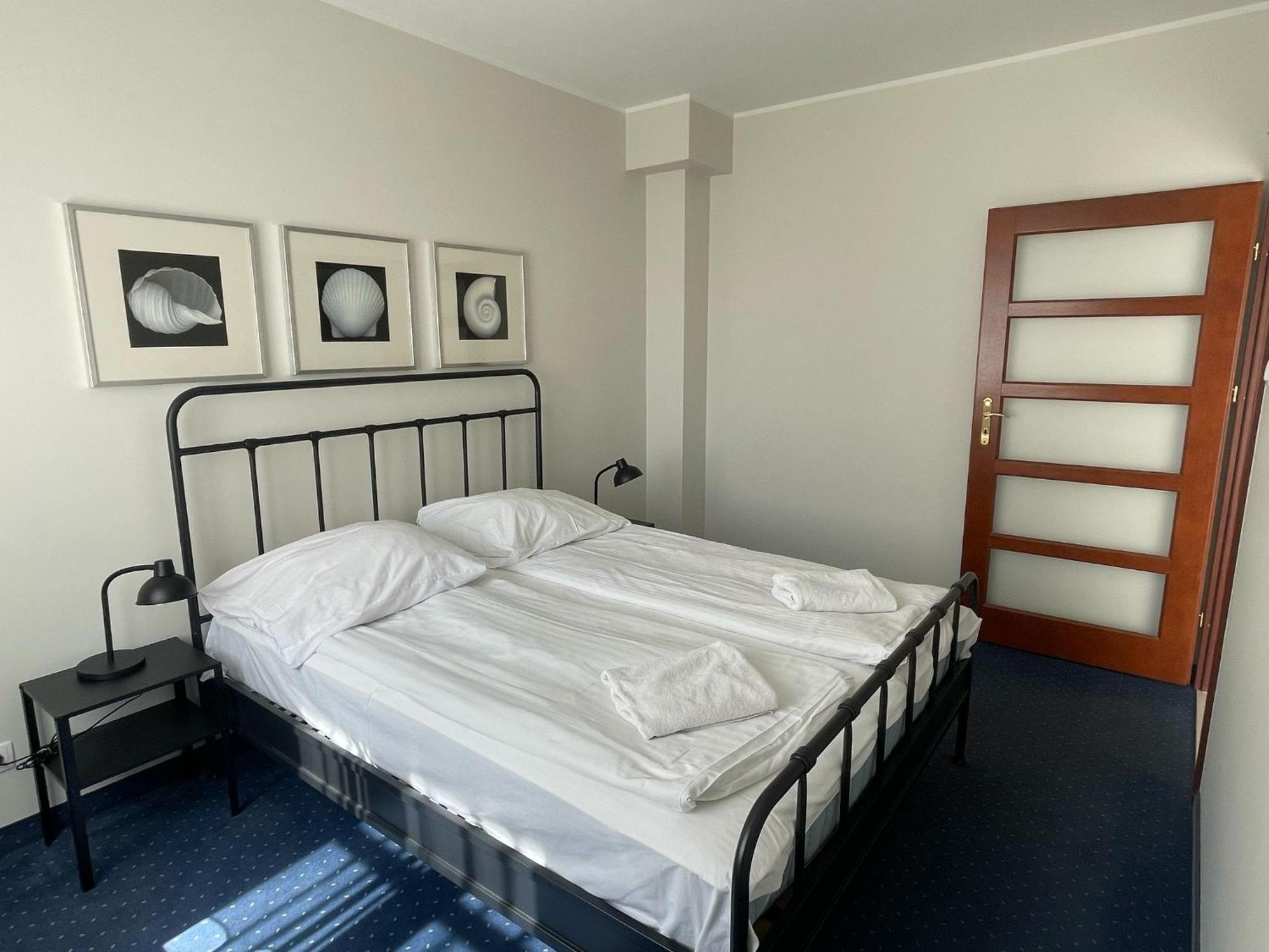 Grand Apartments - Parkur Apartment With Terrace 소포트 외부 사진