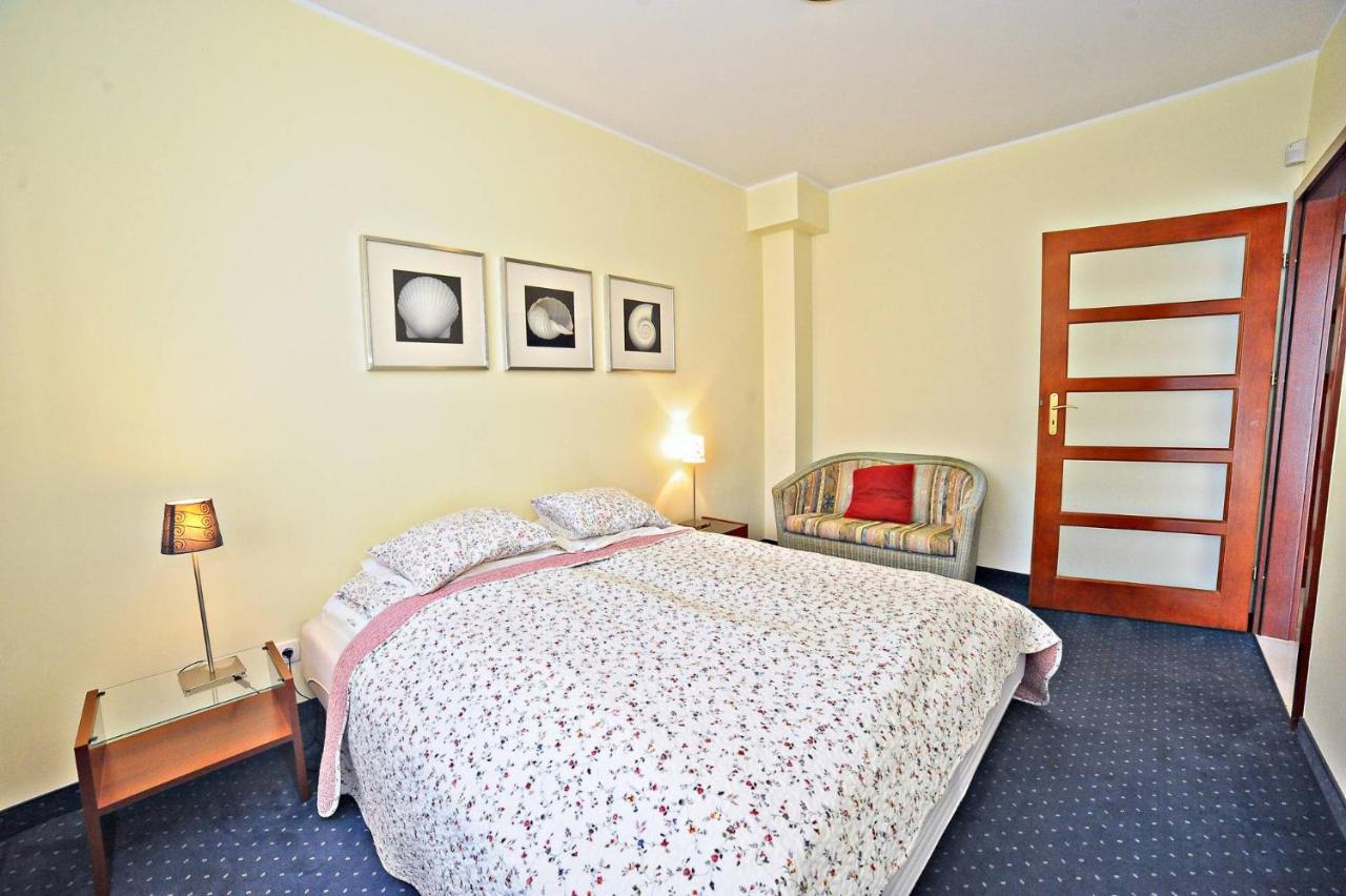 Grand Apartments - Parkur Apartment With Terrace 소포트 외부 사진
