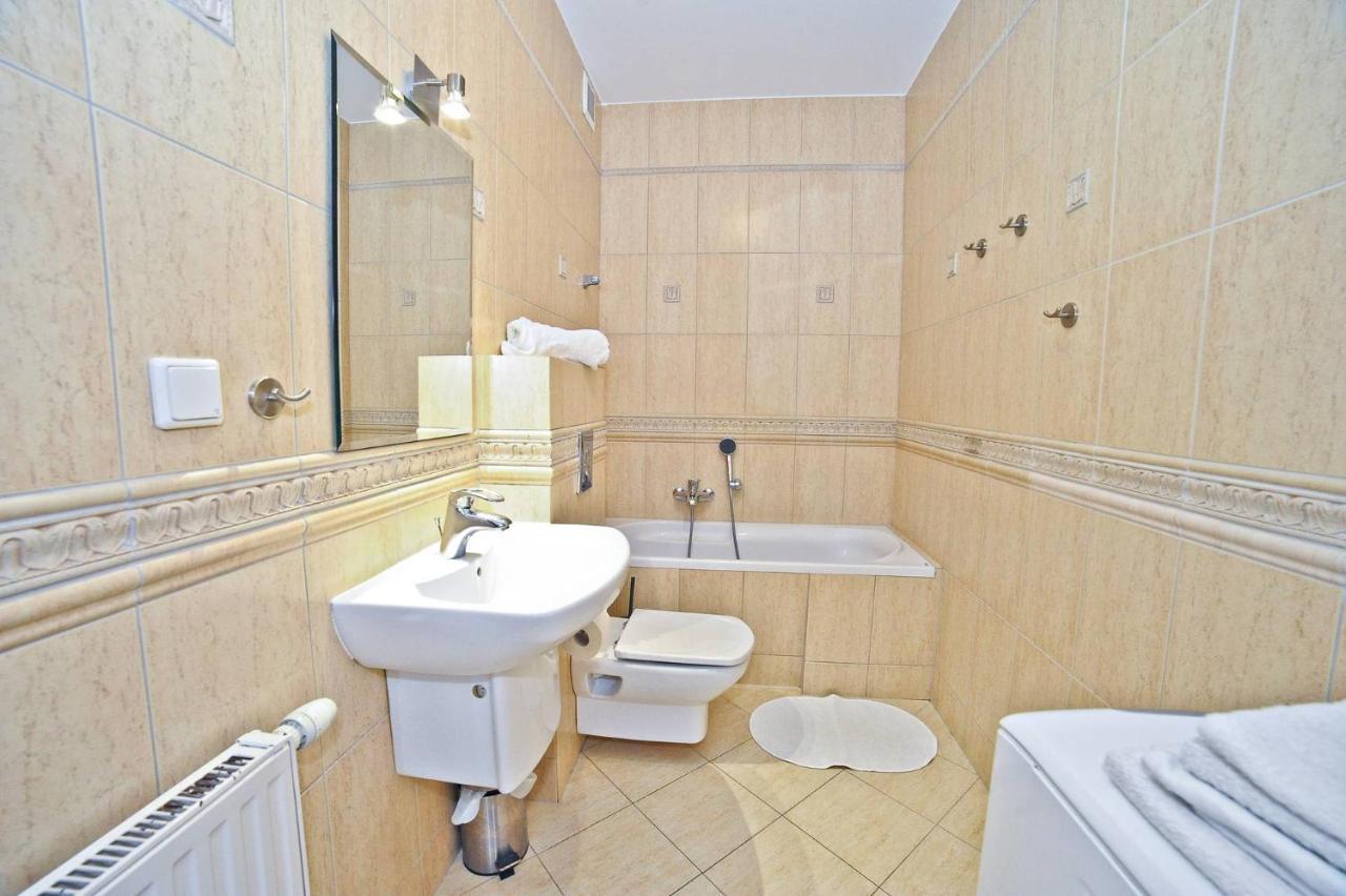 Grand Apartments - Parkur Apartment With Terrace 소포트 외부 사진